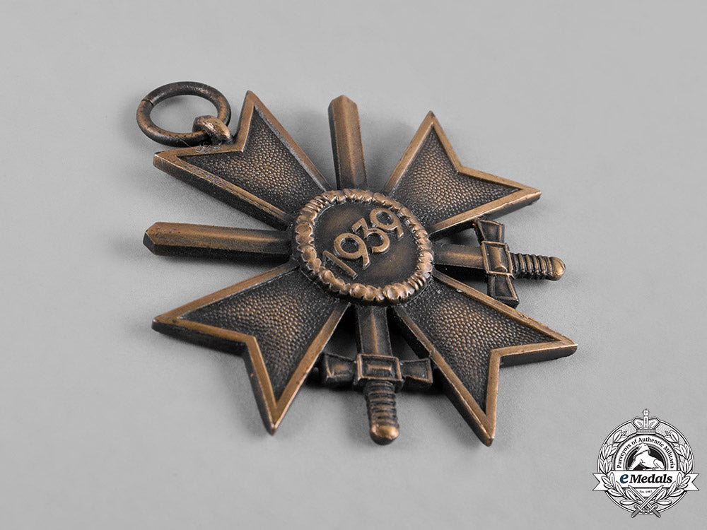 germany,_wehrmacht._a_lot_of_wehrmacht_medals,_post-1957_reissue_c19-8611