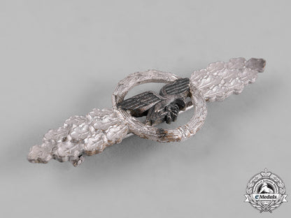 germany,_luftwaffe._a_front_flying_clasp_for_transport_pilots,_silver_grade,_post-1957_reissue_c19-8616