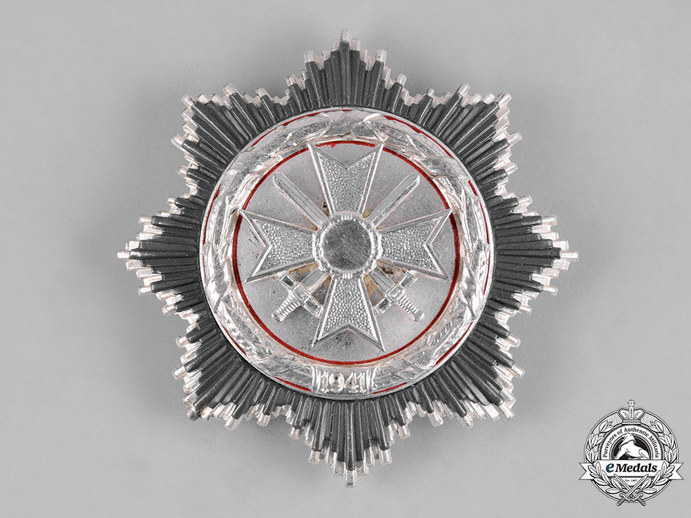 germany,_wehrmacht._a_german_cross_in_silver,_post-1957_reissue_c19-8620