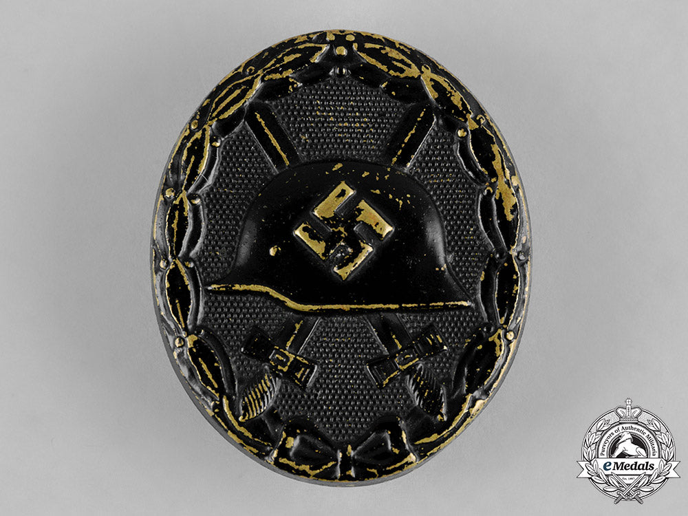 germany,_wehrmacht._a_wound_badge_in_black_c19-8652