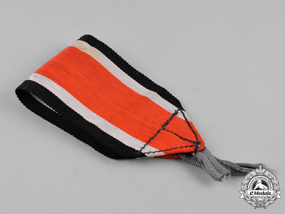 germany,_wehrmacht._a_neck_ribbon_for_a_knight’s_cross_of_the_iron_cross_c19-8669_1