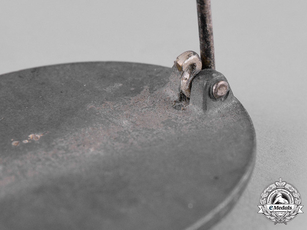 germany,_wehrmacht._a_wound_badge_in_silver_by_moritz_hausch_c19-8670_2_1