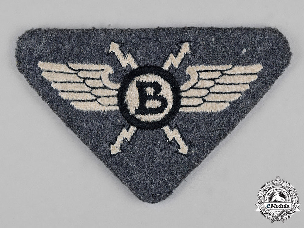 germany,_nsfk._a_national_socialist_flyer’s_corps(_nsfk)_radio_operator’s_badge_c19-8681_1_1