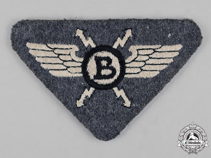 germany,_nsfk._a_national_socialist_flyer’s_corps(_nsfk)_radio_operator’s_badge_c19-8681_1_1
