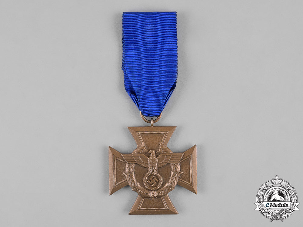 germany,_third_reich._a_border_protection_long_service_award_c19-8683_1