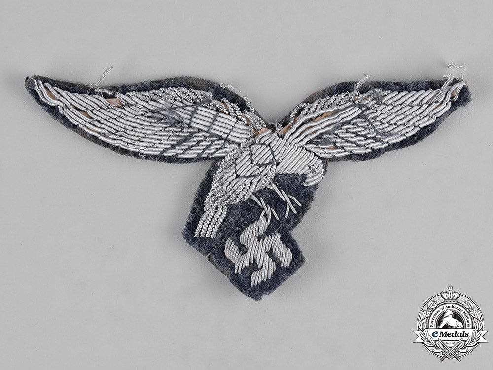 germany,_luftwaffe._an_officer’s_tunic_breast_eagle_c19-8697