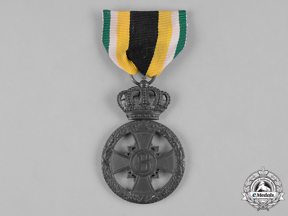 saxe-_meiningen,_duchy._a_war_merit_decoration_c19-8747_1