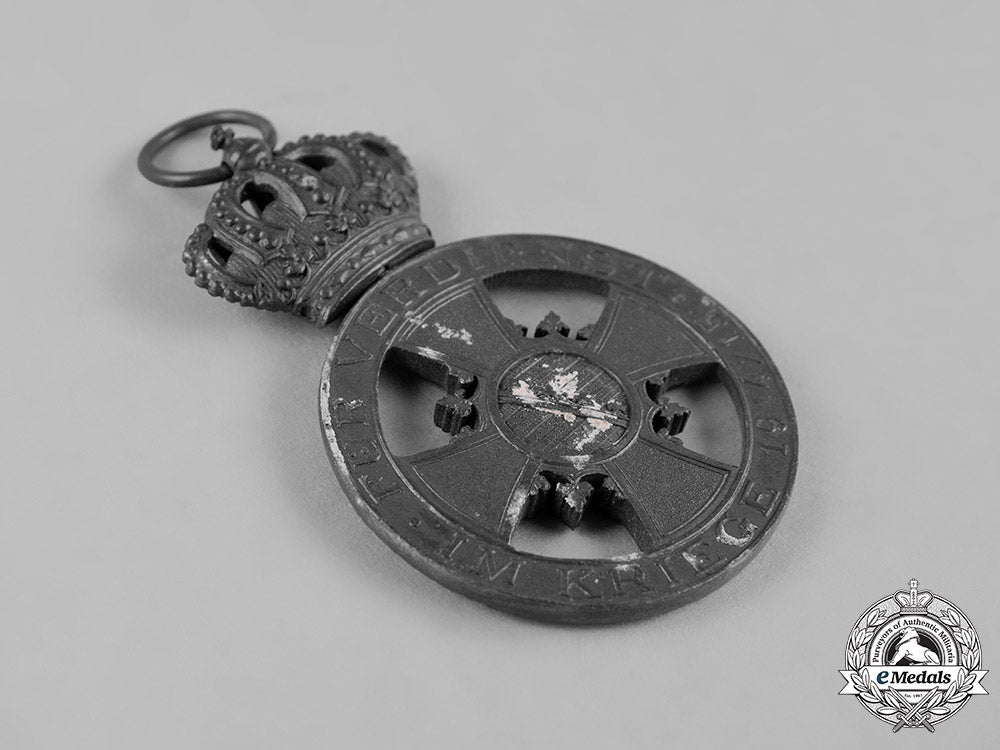 saxe-_meiningen,_duchy._a_war_merit_decoration_c19-8751_1