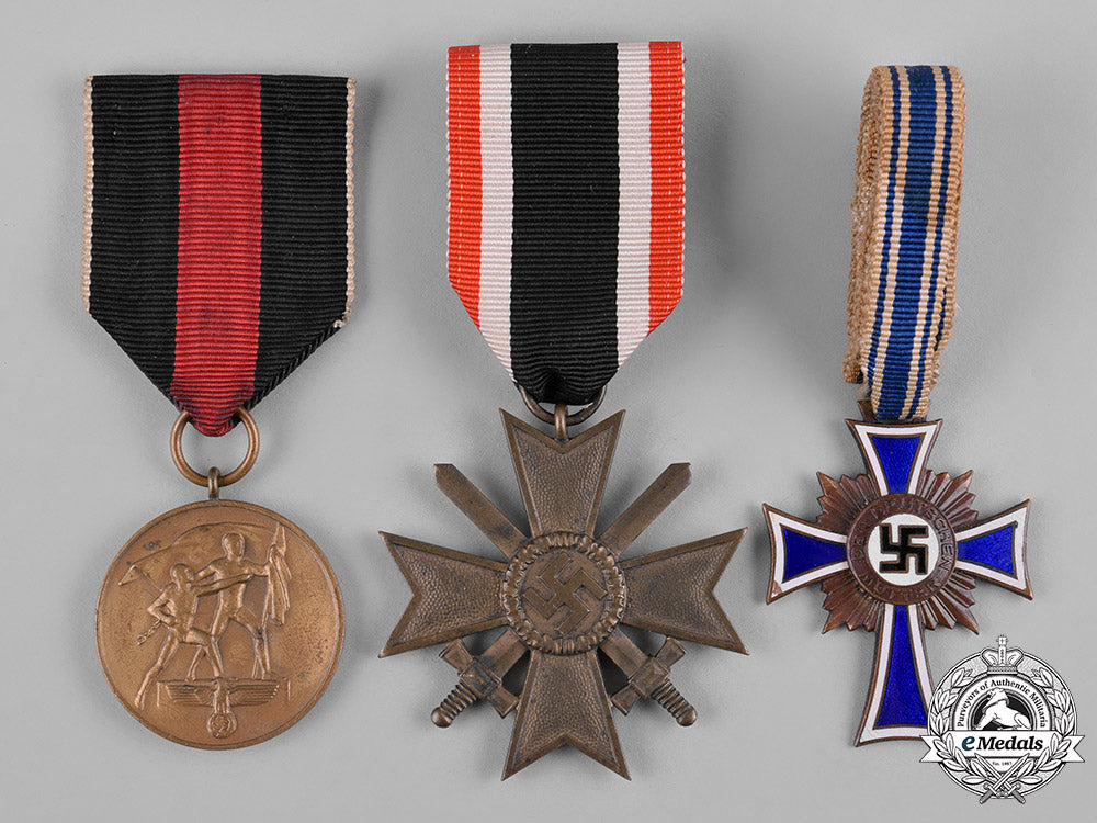 germany,_third_reich._a_lot_of_third_reich_period_medals_c19-8819