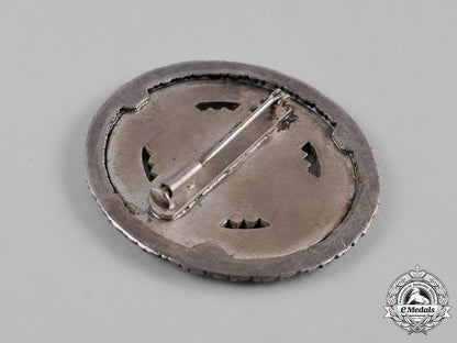 germany,_third_reich._a_midwives_association_membership_badge_c19-8846