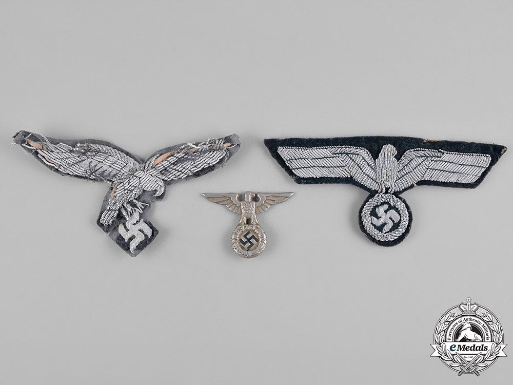 germany,_wehrmacht._a_group_of_uniform_eagle_insignia_c19-8892