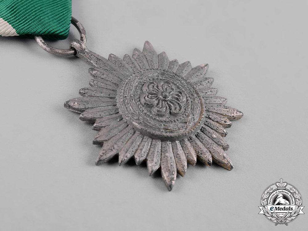 germany,_wehrmacht._an_eastern_people’s_merit_decoration,_ii_class,_silver_grade_c19-8902