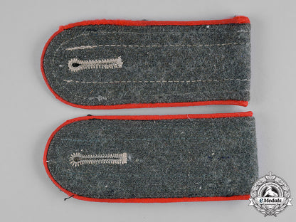 germany,_heer._a_pair_of_artillery_em_shoulder_straps_c19-8907