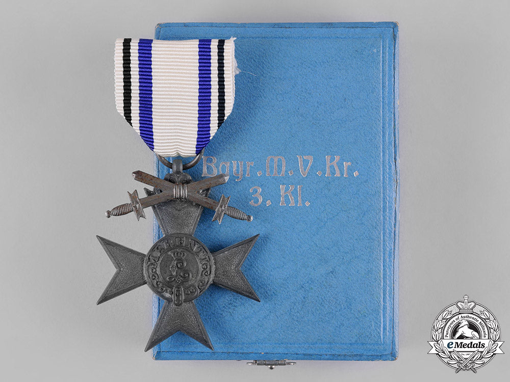 bavaria,_kingdom._a_military_merit_cross,_iii_class_with_swords,_with_case,_by_weiss&_co._c19-8929_1_1_1