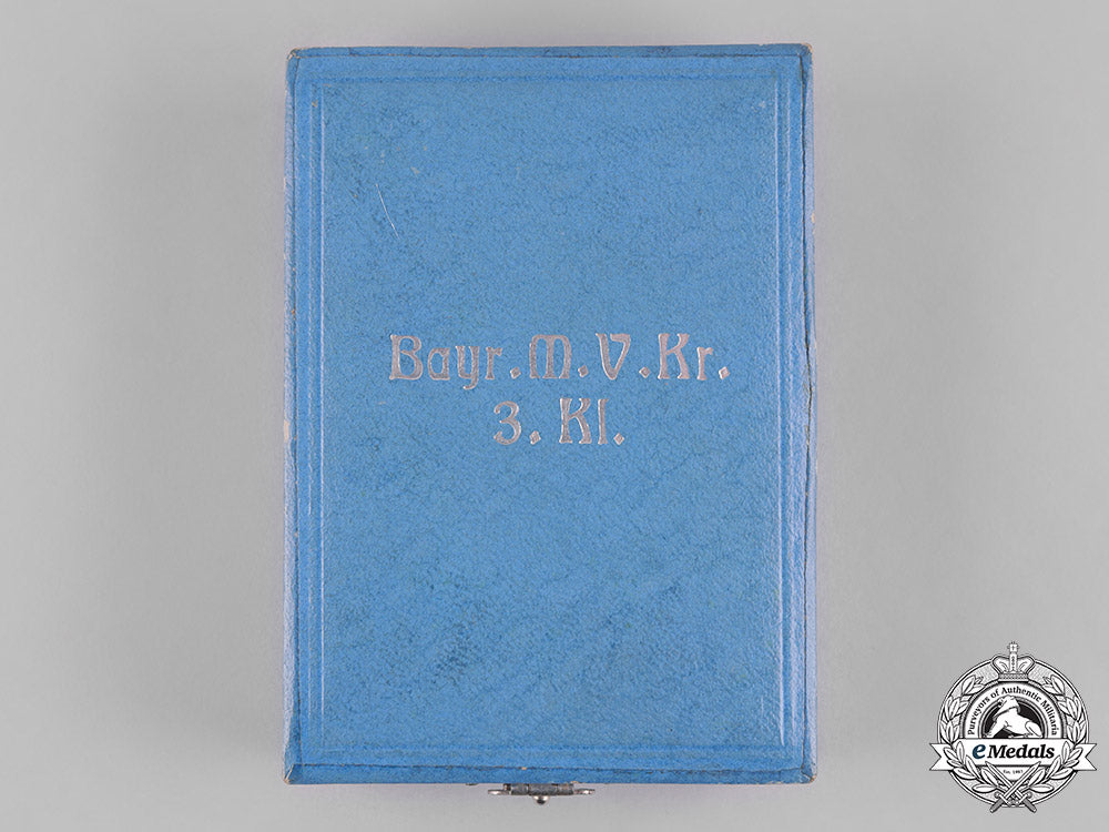 bavaria,_kingdom._a_military_merit_cross,_iii_class_with_swords,_with_case,_by_weiss&_co._c19-8935_1_1_1