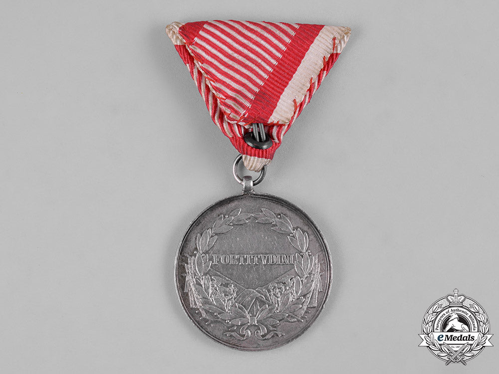 austria,_imperial._a_silver_bravery_medal,_ii_class,_c.1917_c19-8988