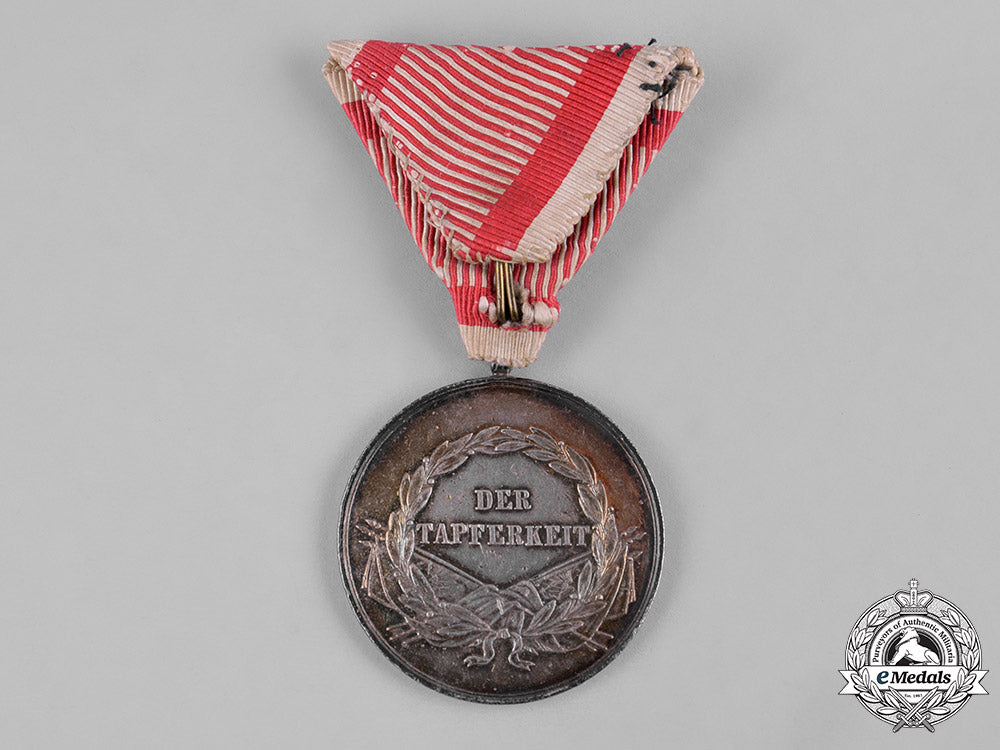 austria,_imperial._a_silver_bravery_medal,_ii_class_c19-8993