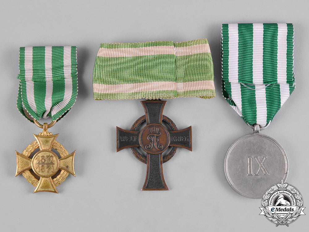 saxony,_kingdom._a_group_of_saxon_decorations_c19-9048