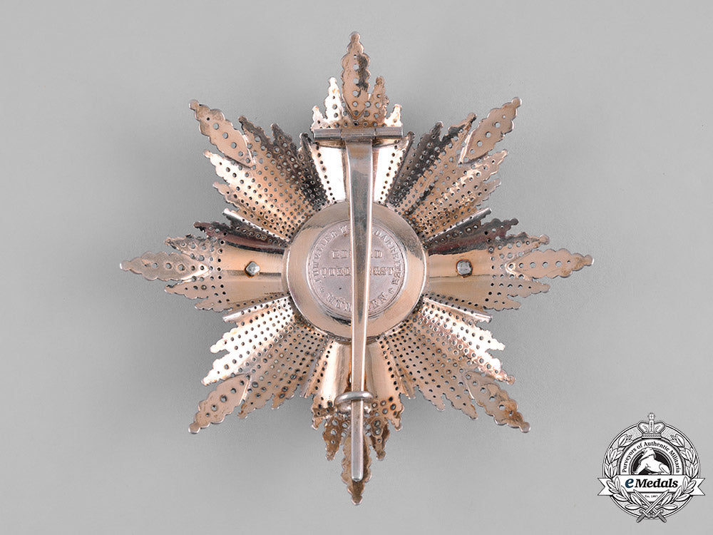 bavaria,_kingdom._an_exquisite_merit_order_of_st._michael,_grand_cross_star_with_case,_by_eduard_quellhorst,_c.1860_c19-9141_1_1_1
