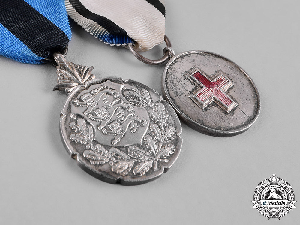 estonia,_republic._a_pair_of_silver_medals_c19-9189