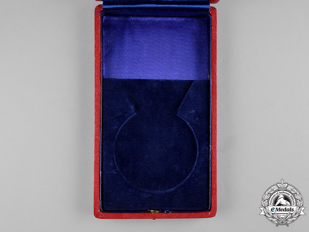 vatican._a_pontifical_medal_case_of_issue,_by_stefano_johnson_c19-9246_1_1