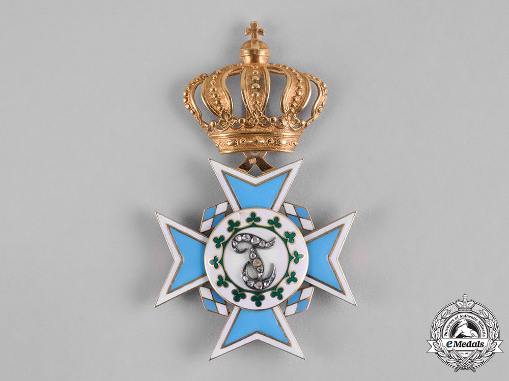 bavaria,_kingdom._an_order_of_theresa,_order_cross_in_gold_with_diamonds,_by_eduard_quellhorst_c19-9288