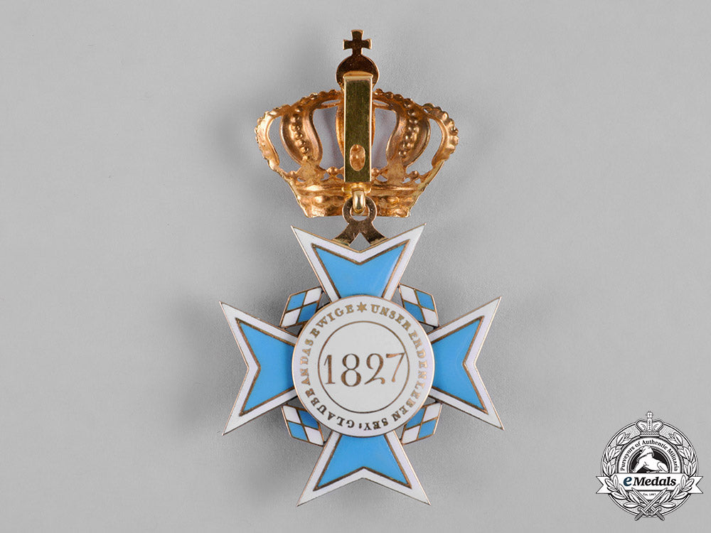 bavaria,_kingdom._an_order_of_theresa,_order_cross_in_gold_with_diamonds,_by_eduard_quellhorst_c19-9289