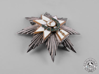 croatia,_independent_state._an_order_of_king_zvonimir's_crown,_i_class_with_oak_leaves_star,_c.1942_c19-9440_1