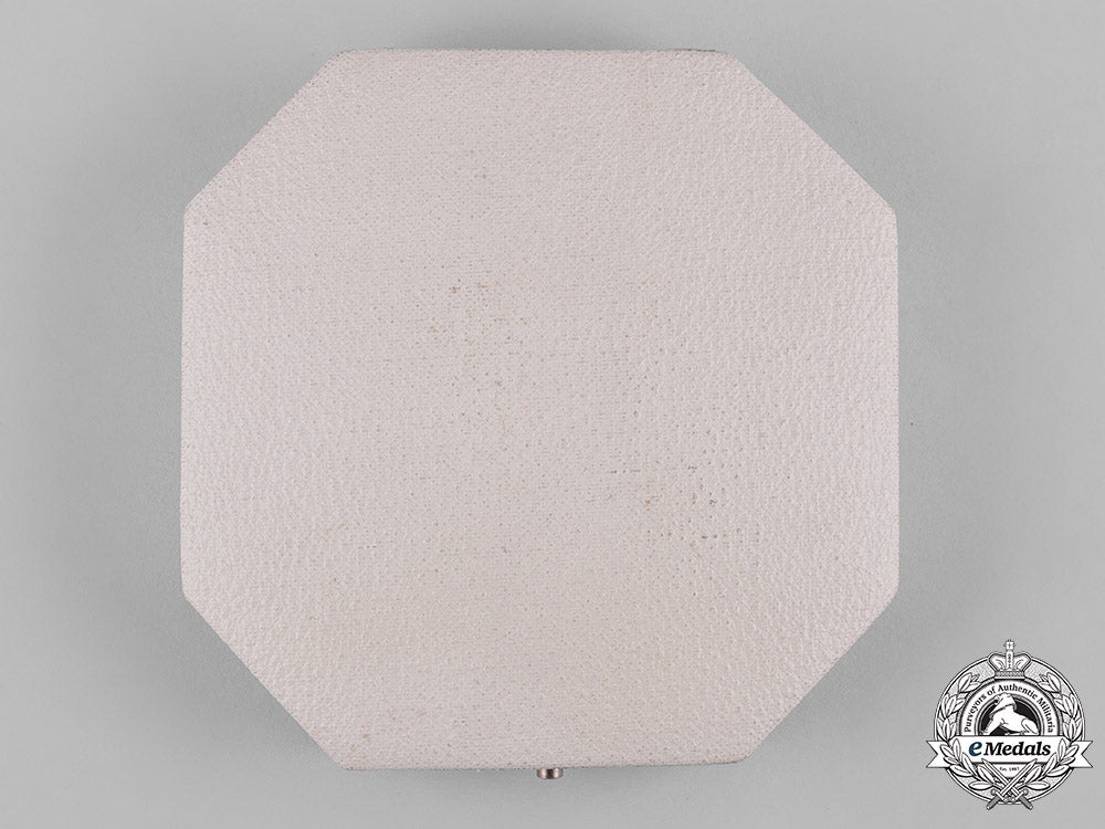 denmark,_kingdom._an_order_of_the_elephant,_i_class_star_case,_by_a._michelsen_c19-9484_1_1_1
