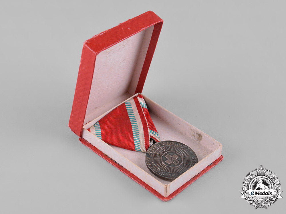 bulgaria,_kingdom._a_red_cross_medal,_i_class_silver_grade_c19-9520
