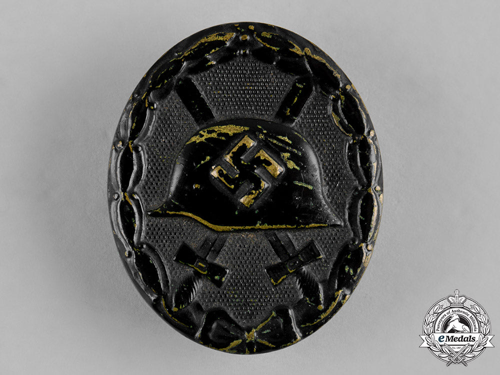 germany,_wehrmacht._a_wound_badge_in_black_c19-9670