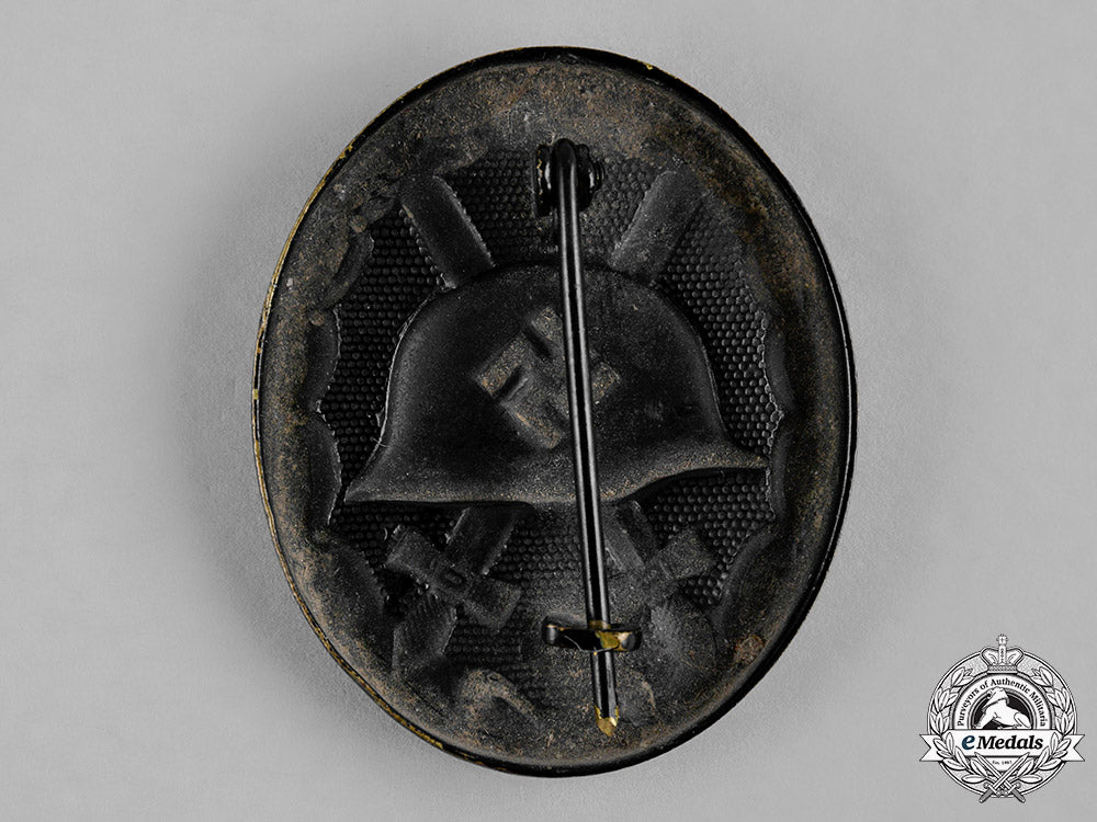 germany,_wehrmacht._a_wound_badge_in_black_c19-9671