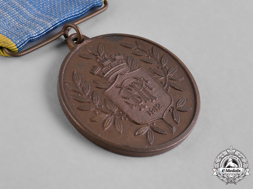 europe._a_lot_of_seven_medals&_awards_c19-9831