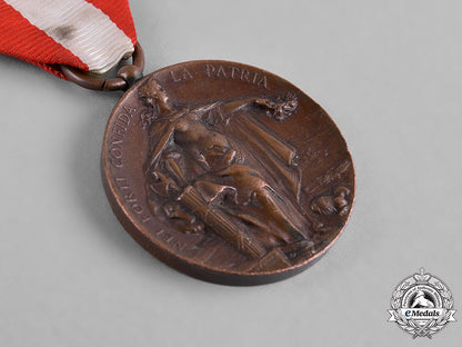 europe._a_lot_of_seven_medals&_awards_c19-9834