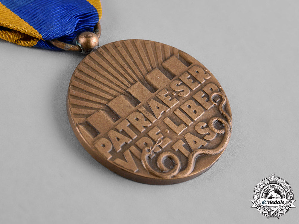 europe._a_lot_of_seven_medals&_awards_c19-9835