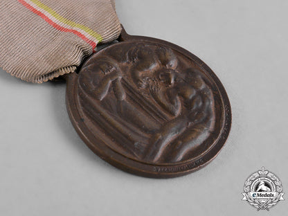 italy,_republic._a_lot_of_six_medals&_awards_c19-9859