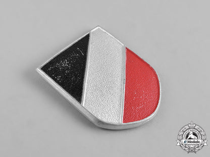 germany,_third_reich._a_lot_of_third_reich_era_badges_c19-9895