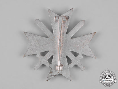 germany,_federal_republic._a_war_merit_cross,_i_class_with_swords,1957_version_c19_0009