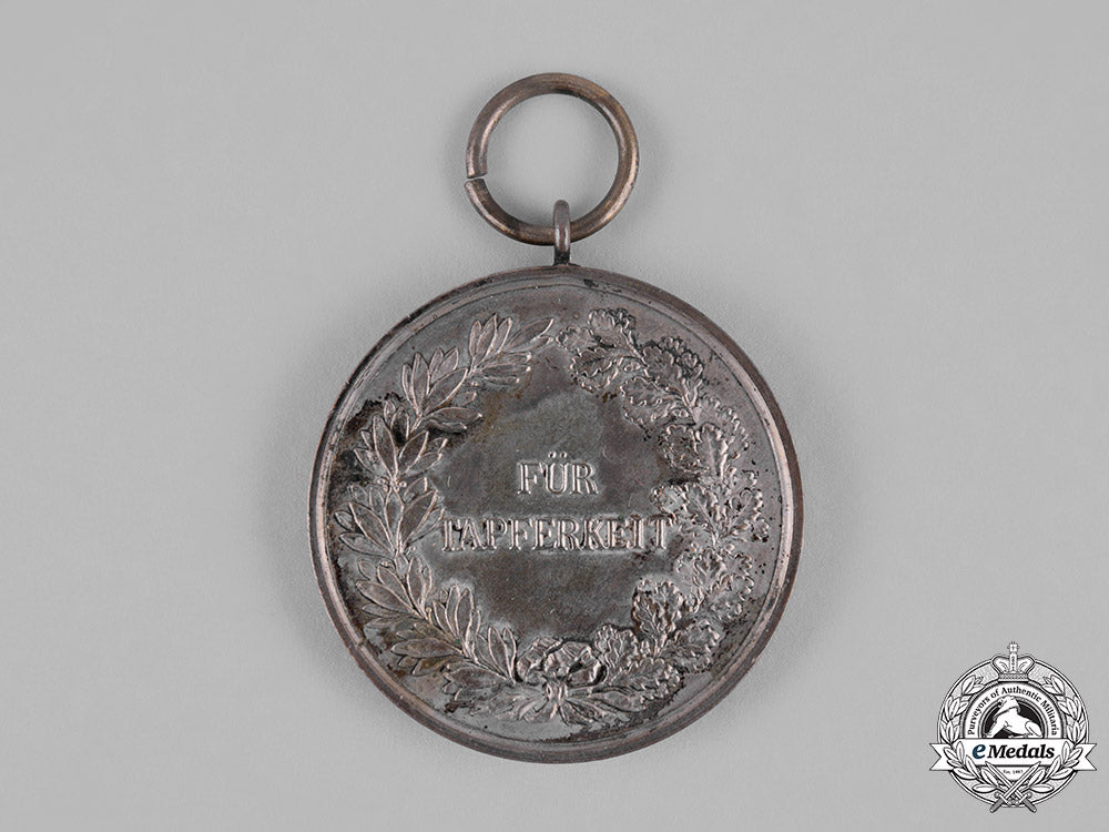 hesse-_darmstadt,_grand_duchy._a_general_honour_decoration_for_bravery_with_miniature_c19_0027