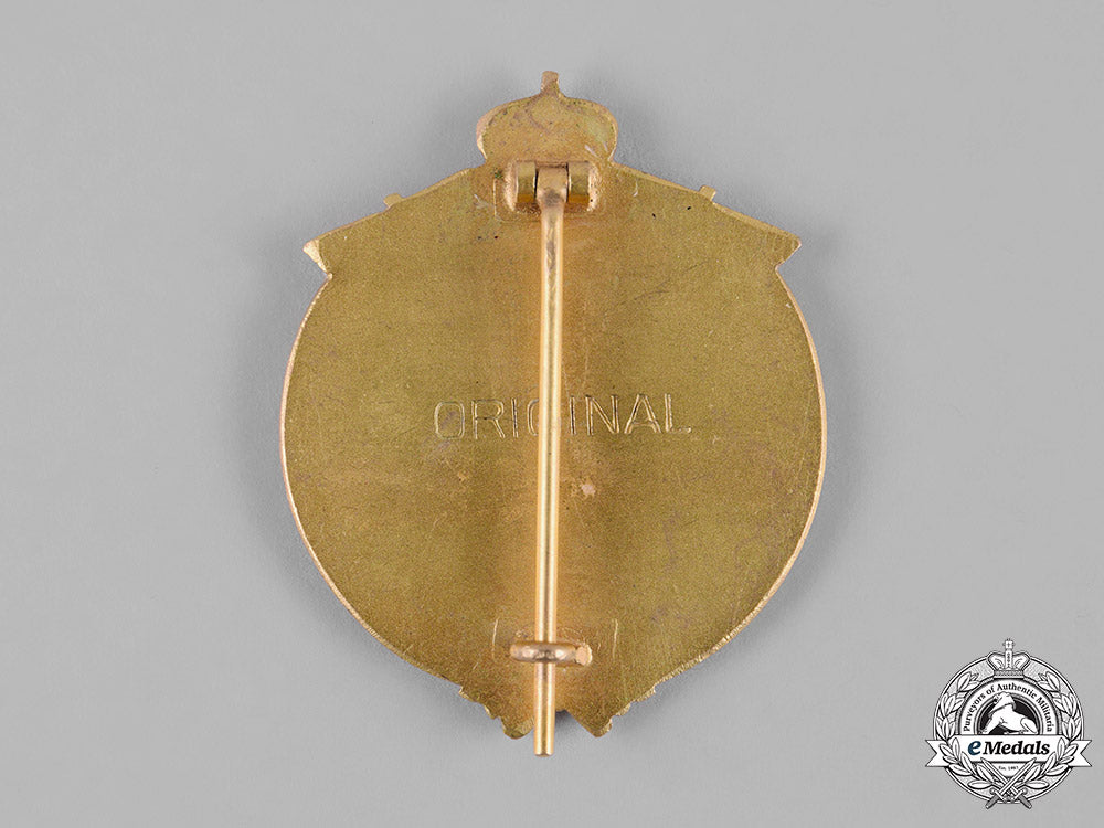 germany,_imperial._an_honour_badge_for_merit_in_the_fire_brigade_by_max_von_kawaczynski_c19_0045