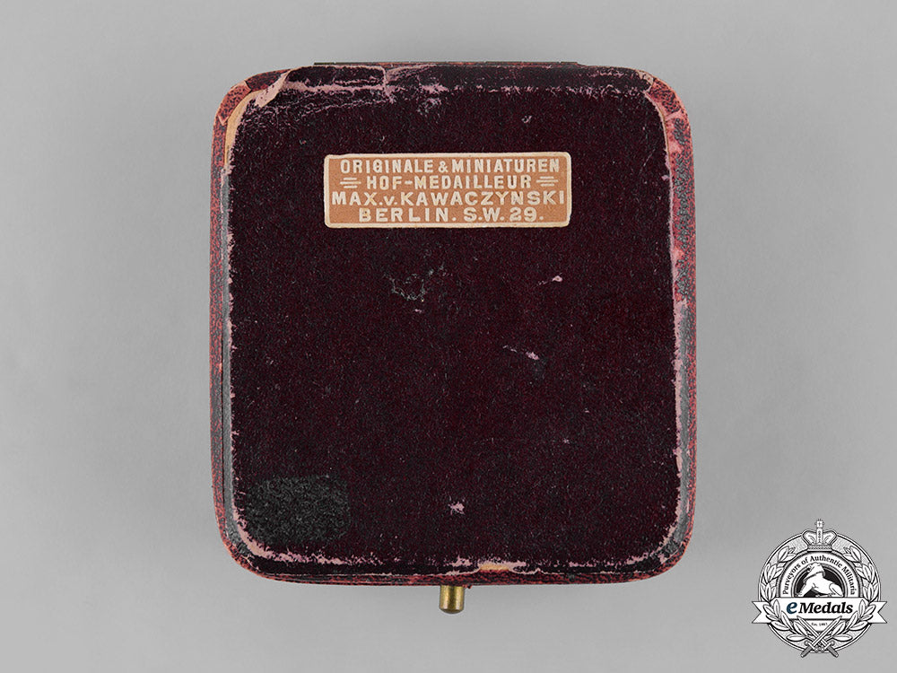 germany,_imperial._an_honour_badge_for_merit_in_the_fire_brigade_by_max_von_kawaczynski_c19_0052