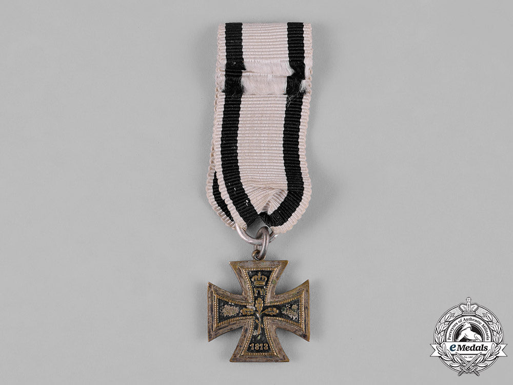 germany,_imperial._a_miniture1914_iron_cross_ii_class_for_non-_combatants_c19_0054