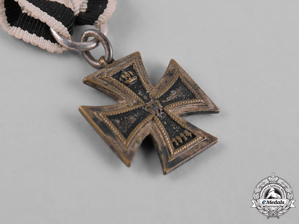 germany,_imperial._a_miniture1914_iron_cross_ii_class_for_non-_combatants_c19_0055