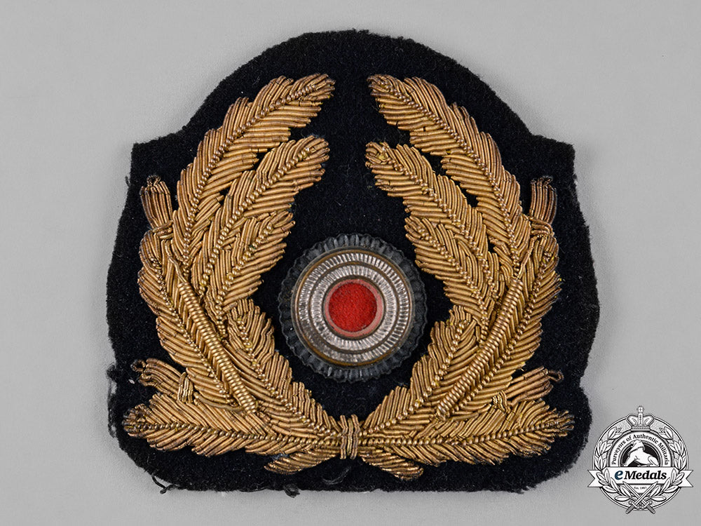 germany,_kriegsmarine._an_officer’s_cap_cockade_c19_0169