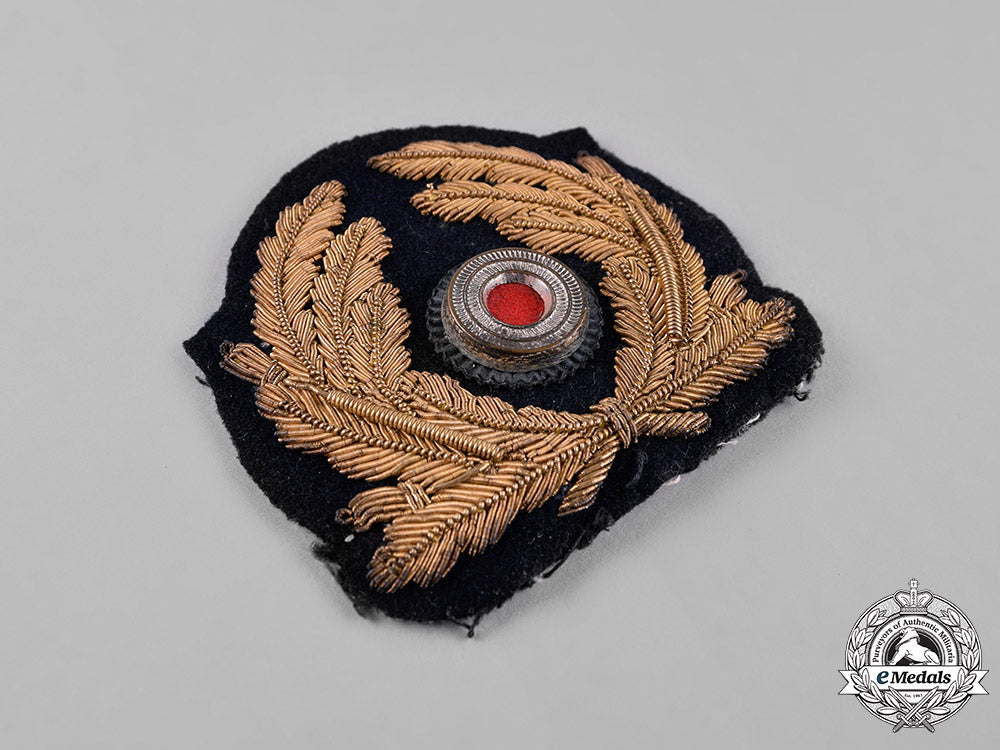 germany,_kriegsmarine._an_officer’s_cap_cockade_c19_0171