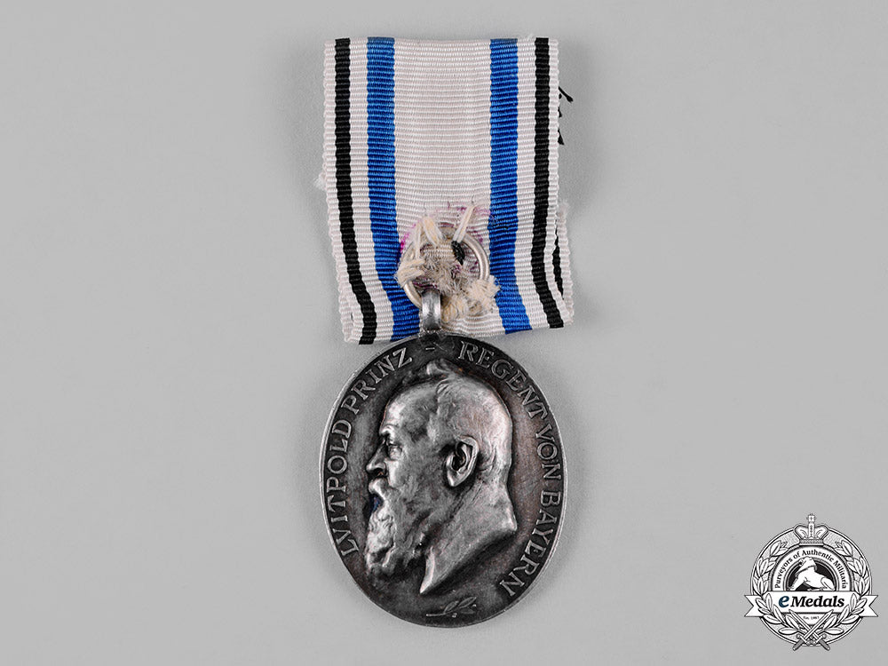 bavaria,_kingdom._a_prince_regent_luitpold_medal,_silver_grade_c19_0215