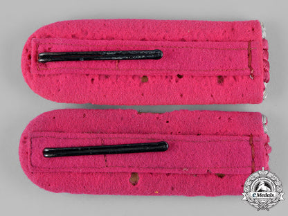 germany,_feuerschutzpolizei._a_set_of_oberwachtmeister_shoulder_boards_c19_0313