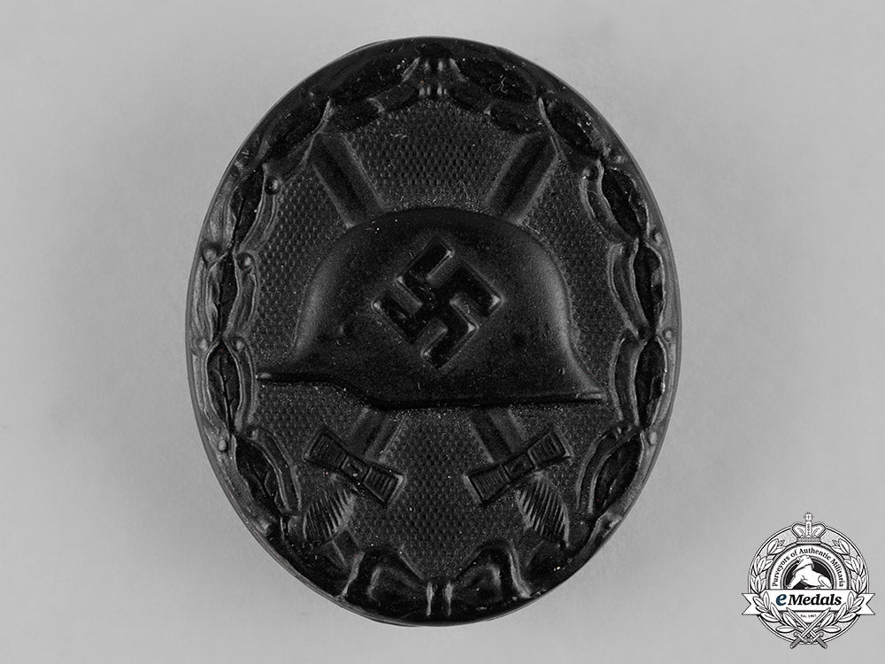 germany,_wehrmacht._a_wound_badge_in_black_by_alois_rettenmeyer_c19_0341