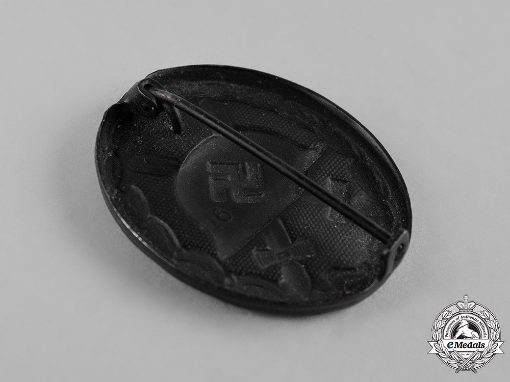 germany,_wehrmacht._a_wound_badge_in_black_by_alois_rettenmeyer_c19_0343