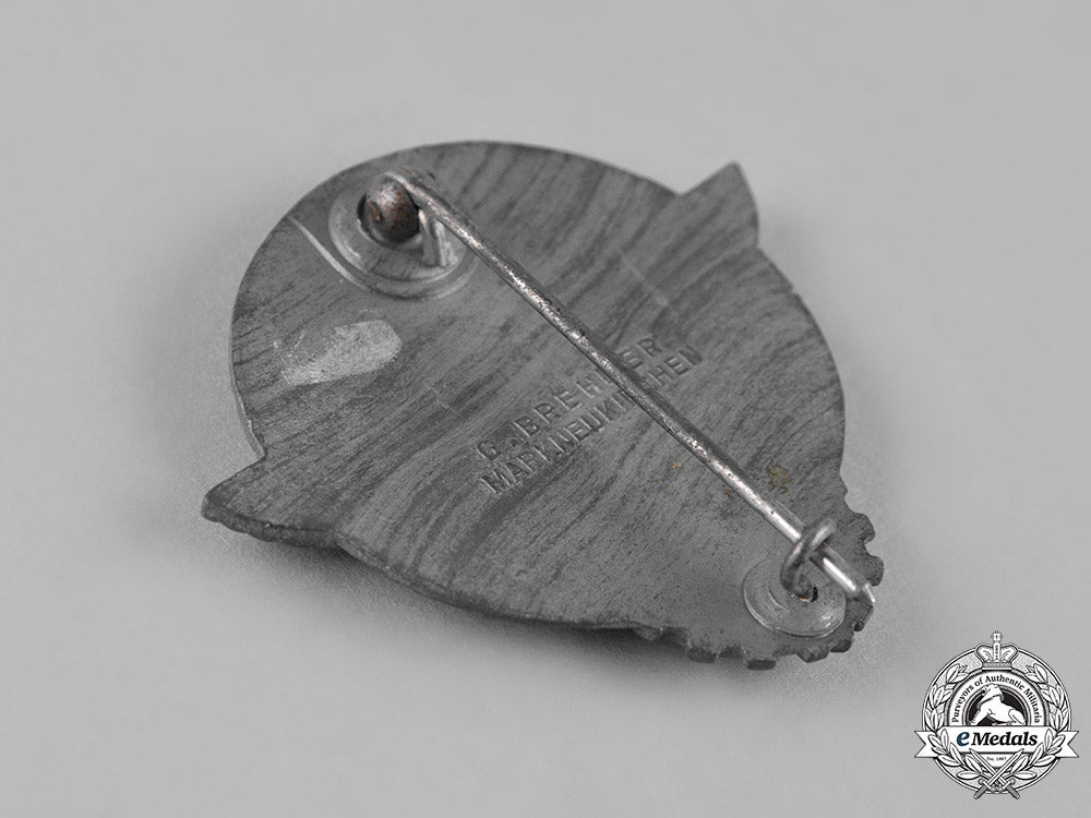 germany,_hj._a_cased1944_national_trade_competition_victor’s_badge_by_gustav_brehmer_c19_0398